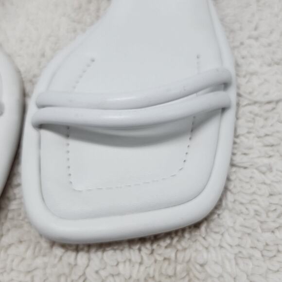 🐲SCHUTZ🐲 AGATHA MID SQUARE TOE WHITE LEATHER LADIE 6 CROME KITTEN HEELS NWOB - Picture 3 of 16